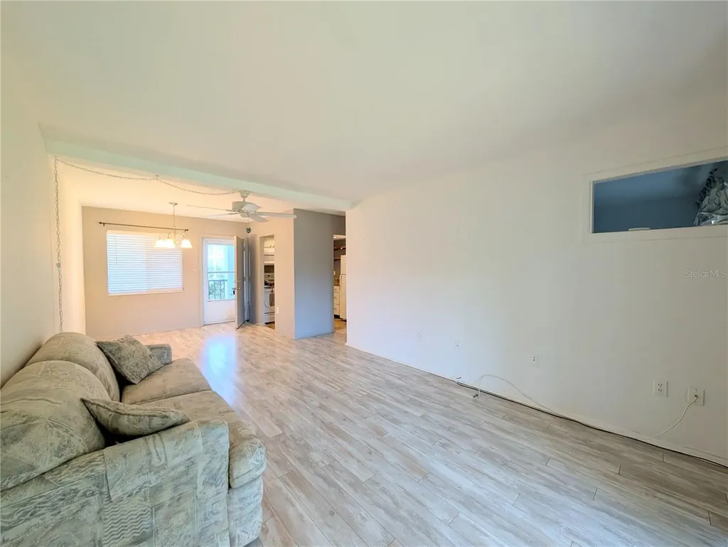 2319 Canal Drive Bradenton FL 34207