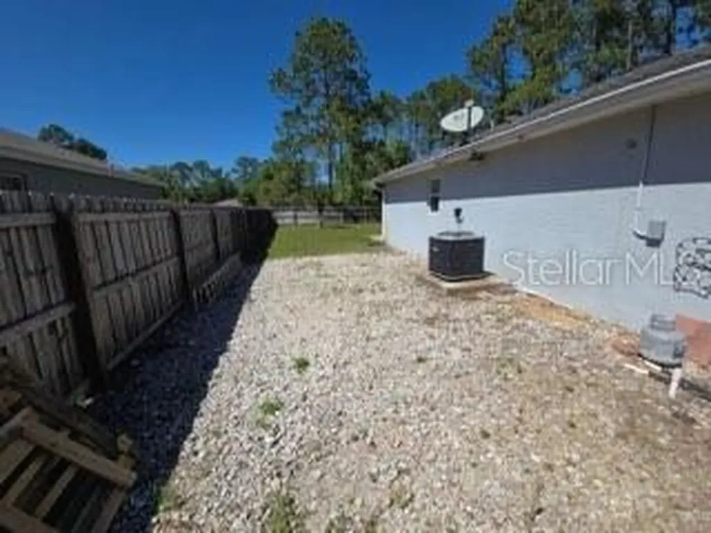 73 Secretary Trail Palm Coast FL 32164