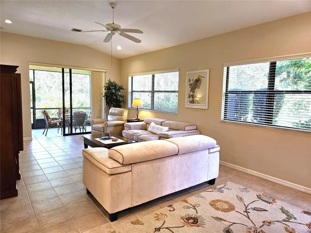 4528 Cancello Grande Avenue Venice FL 34293