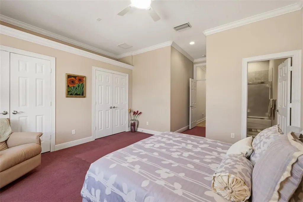 615 Saxony Boulevard St Petersburg FL 33716