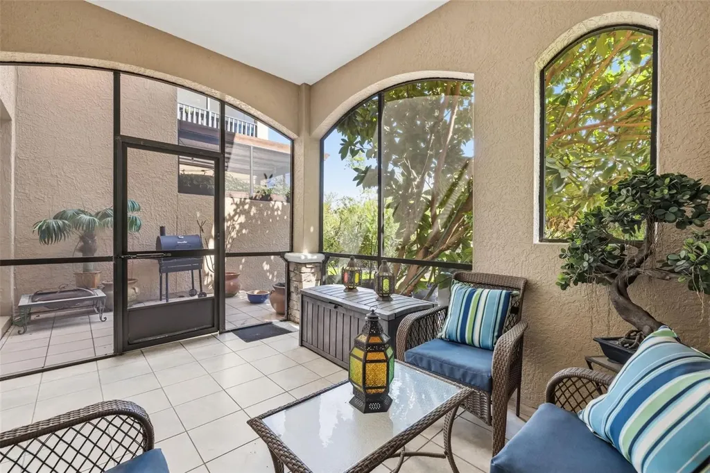 615 Saxony Boulevard St Petersburg FL 33716