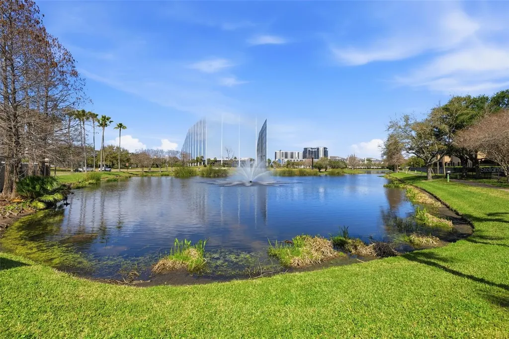 615 Saxony Boulevard St Petersburg FL 33716