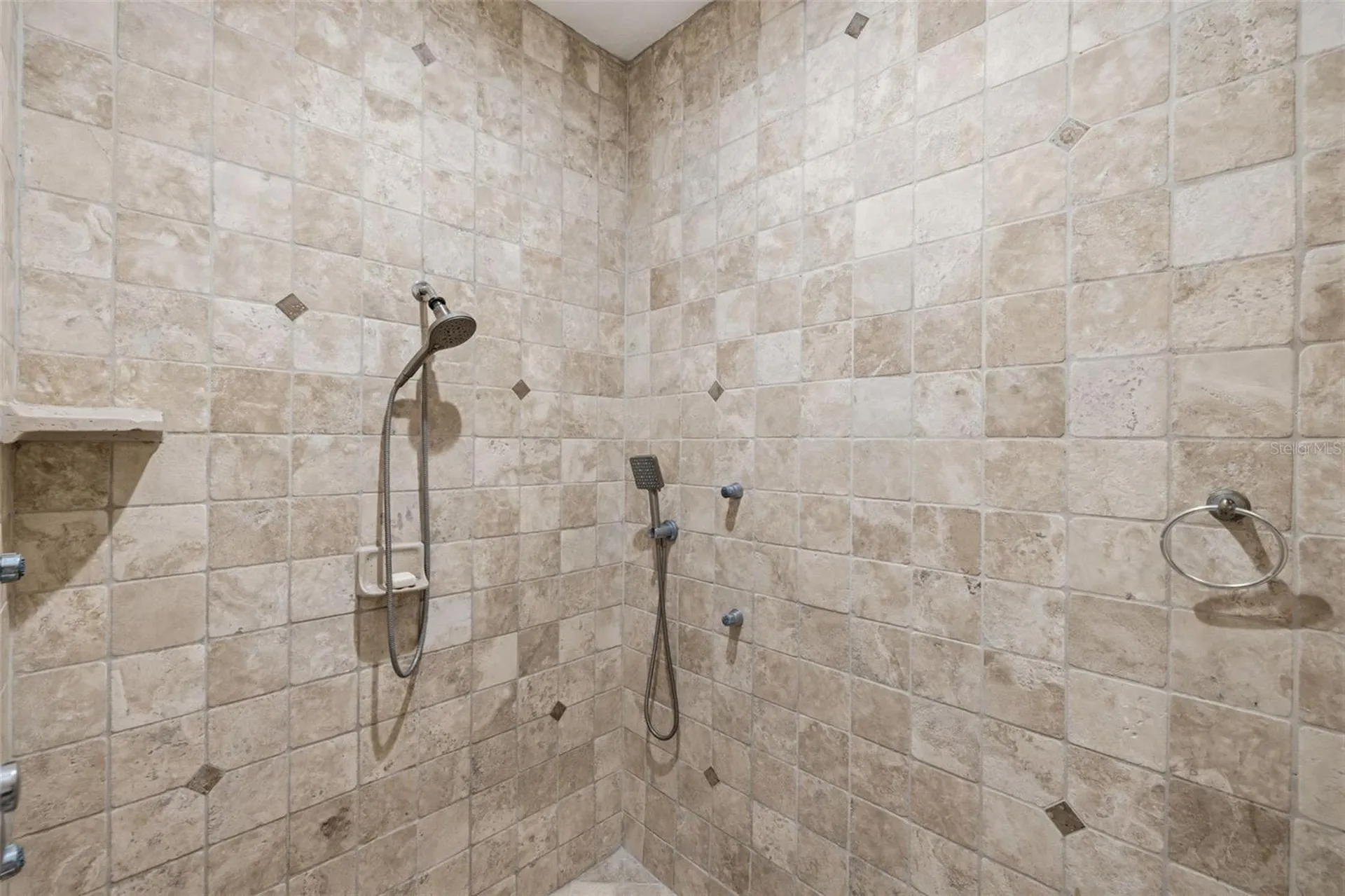 615 Saxony Boulevard St Petersburg FL 33716