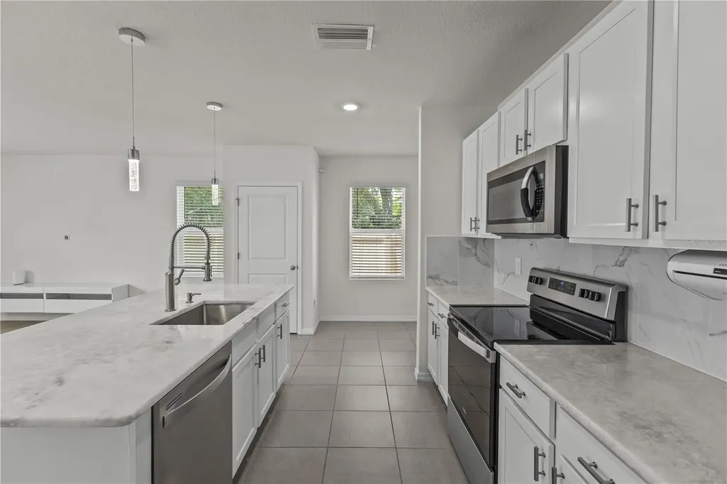 5750 Cape Primrose Drive Sarasota FL 34232