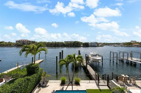 1123 Abbeys Way Tampa FL 33602