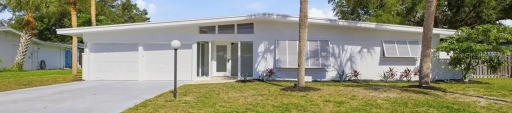 2612 Botany Avenue Sarasota FL 34239
