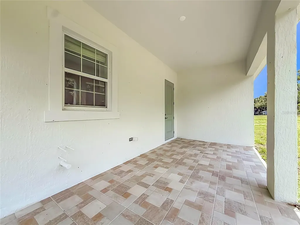 1970 NW 79 Loop Ocala FL 34475