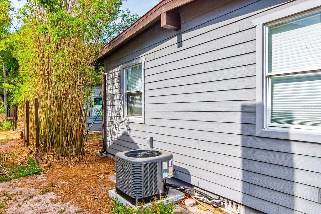 4950 30th Avenue N St Petersburg FL 33710