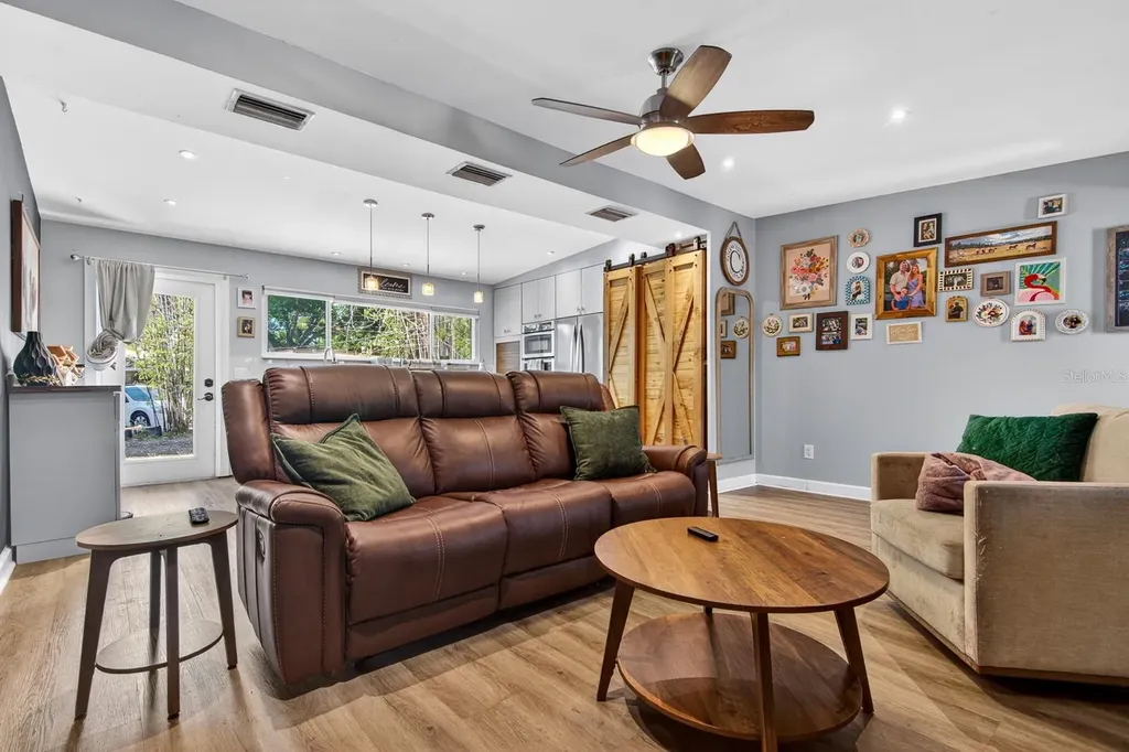 4950 30th Avenue N St Petersburg FL 33710