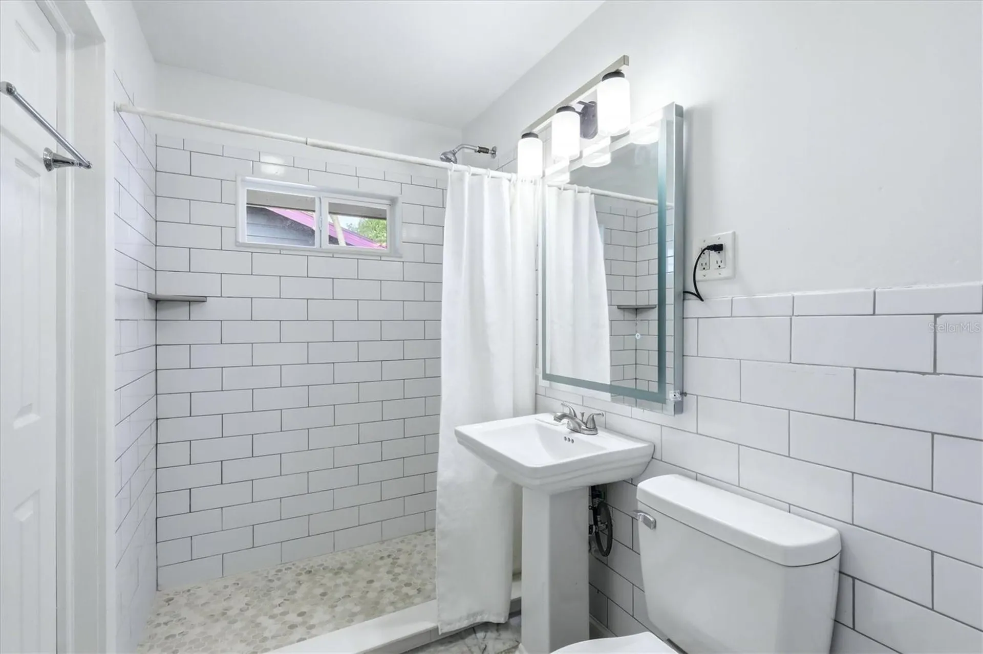 902 37th Street W Bradenton FL 34205