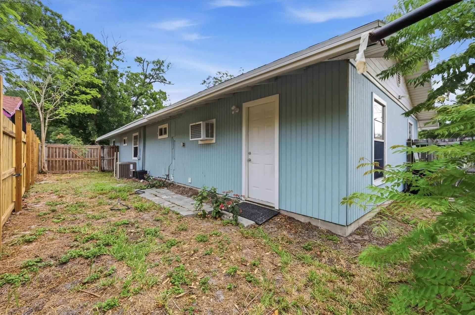 902 37th Street W Bradenton FL 34205