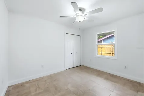 902 37th Street W Bradenton FL 34205