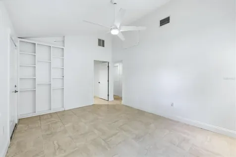 902 37th Street W Bradenton FL 34205