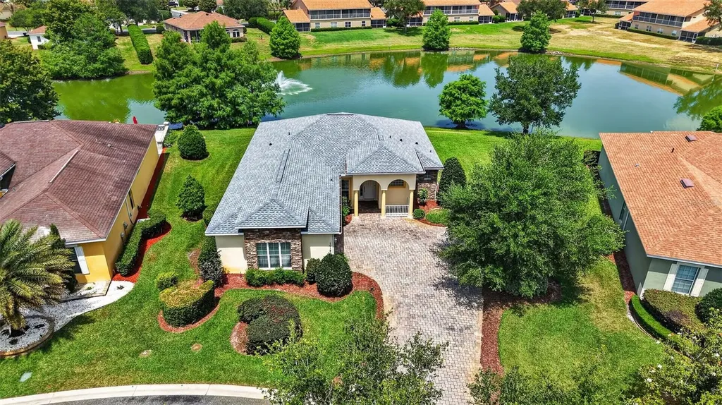 10180 Lake Miona Way Oxford FL 34484
