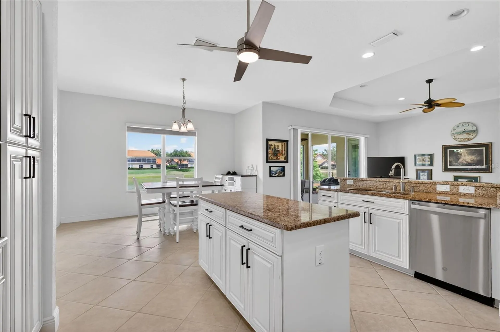 10180 Lake Miona Way Oxford FL 34484