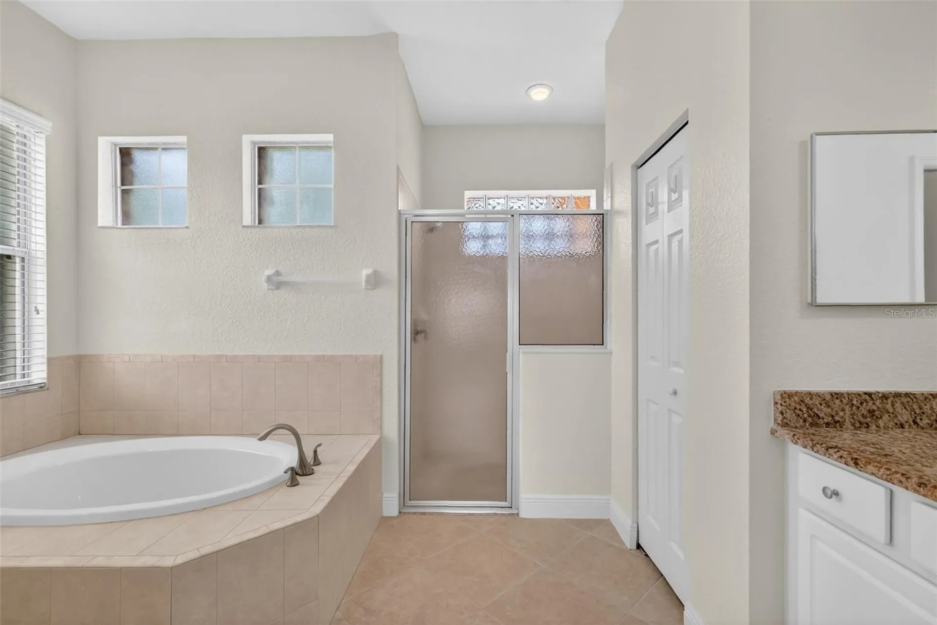 10180 Lake Miona Way Oxford FL 34484