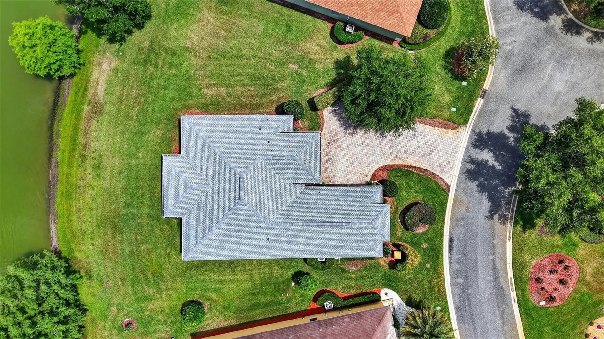 10180 Lake Miona Way Oxford FL 34484