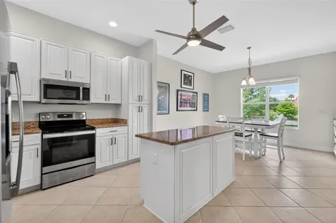 10180 Lake Miona Way Oxford FL 34484