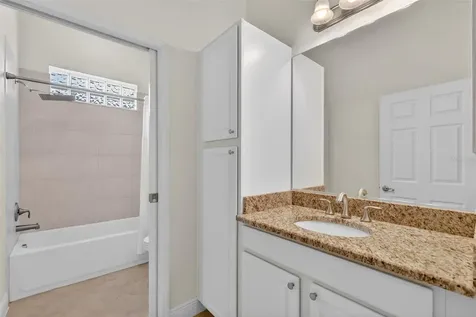 10180 Lake Miona Way Oxford FL 34484