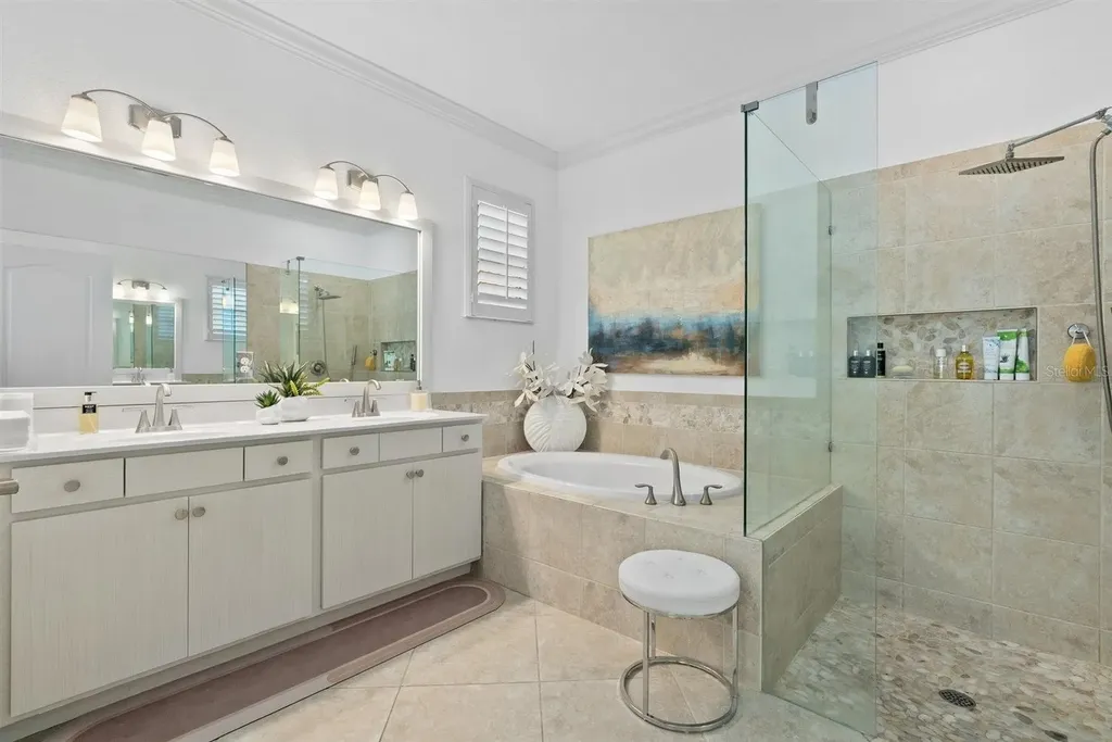 6860 Wild Lake Terrace Bradenton FL 34212