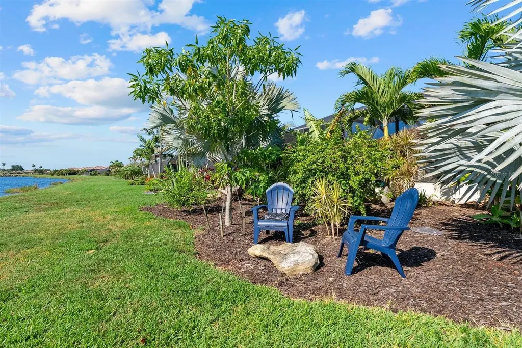 6860 Wild Lake Terrace Bradenton FL 34212