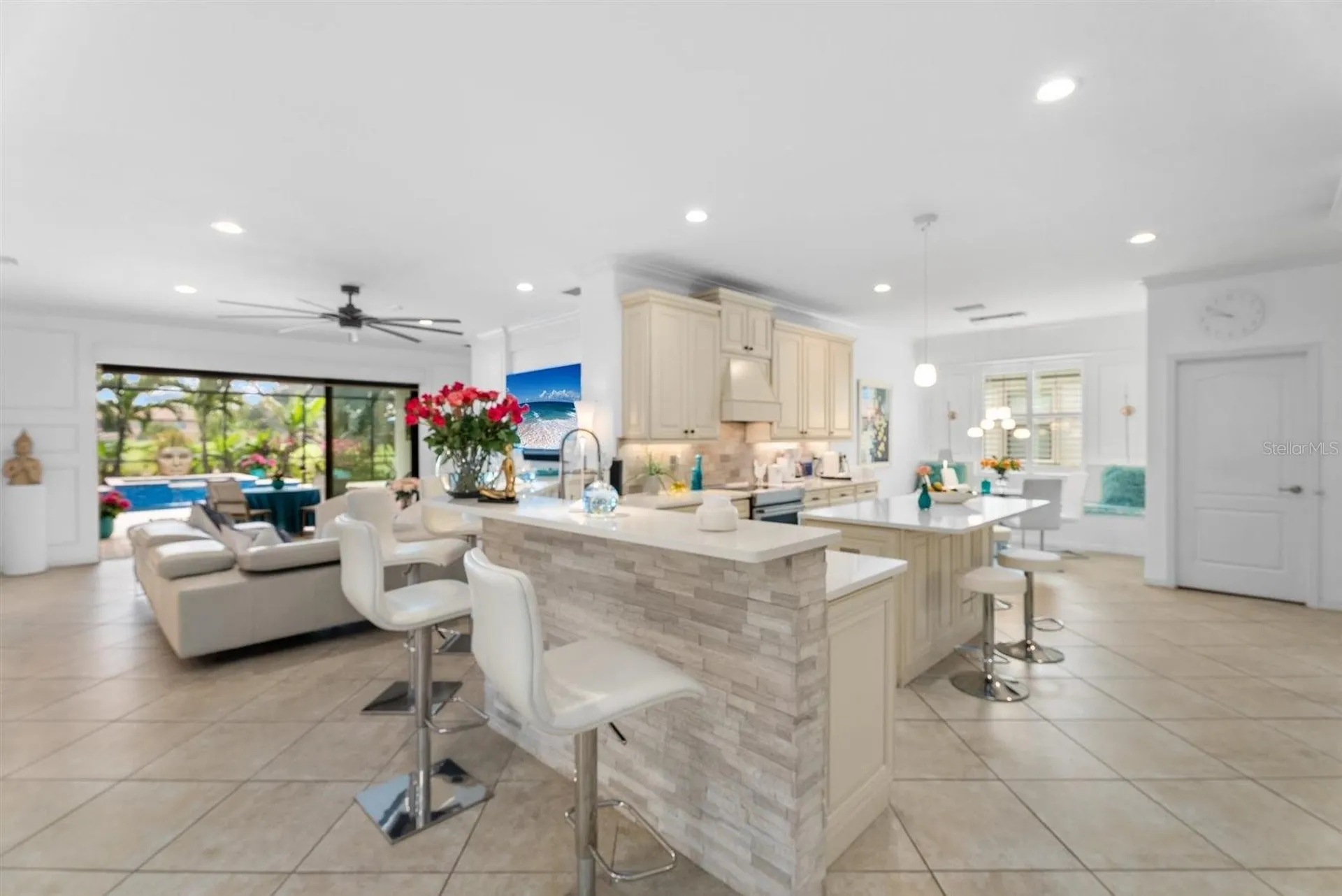6860 Wild Lake Terrace Bradenton FL 34212