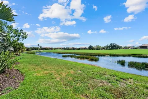 6860 Wild Lake Terrace Bradenton FL 34212