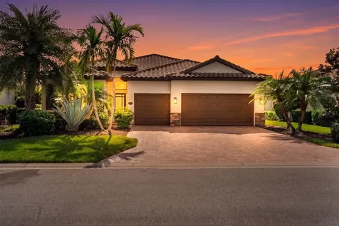 6860 Wild Lake Terrace Bradenton FL 34212