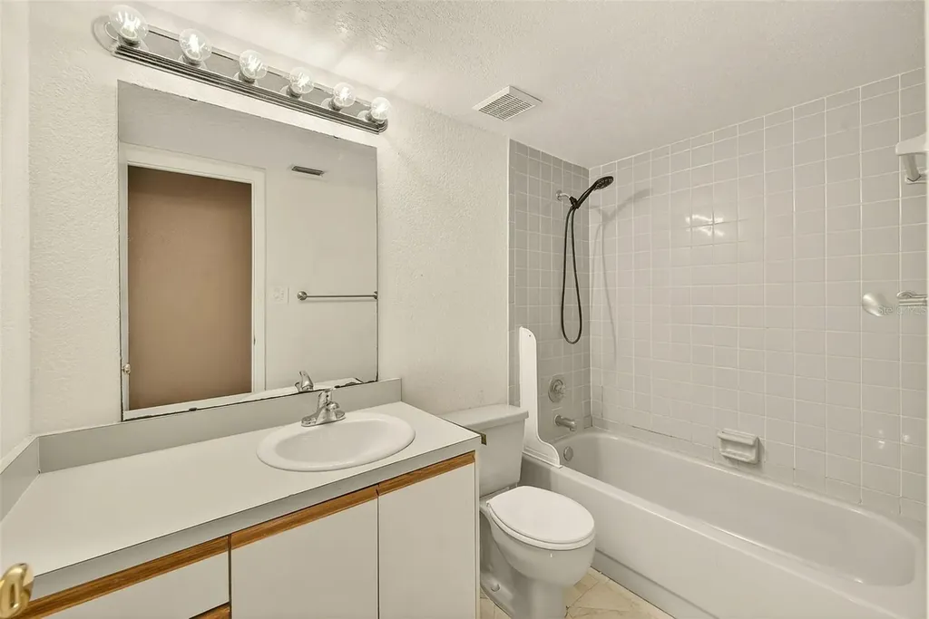 6435 92nd Place N Pinellas Park FL 33782