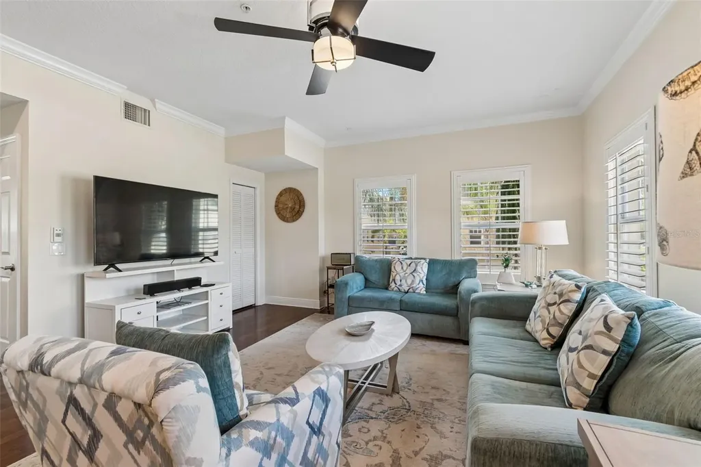 650 Siren Wind Lane Clearwater FL 33756