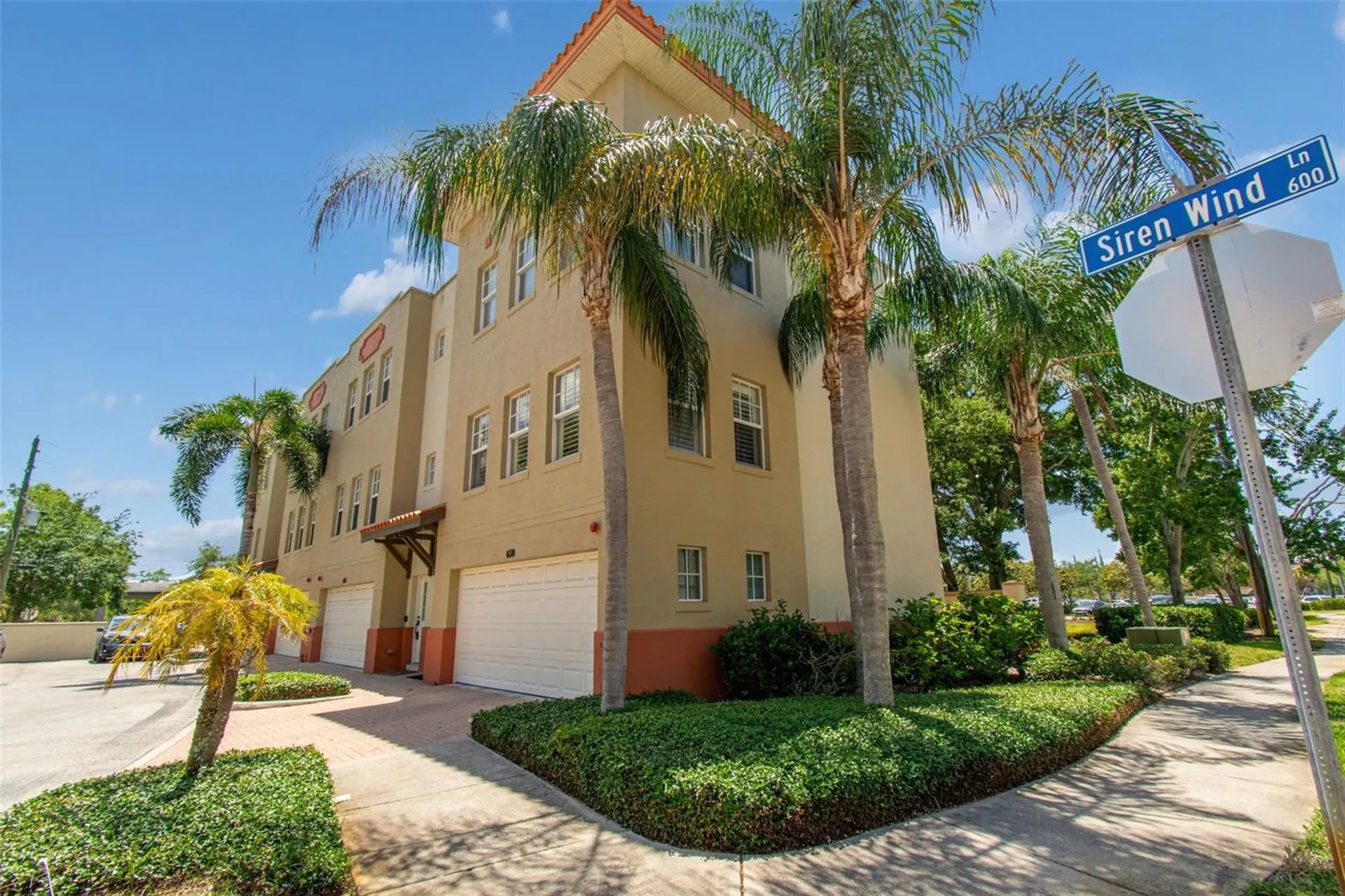 650 Siren Wind Lane Clearwater FL 33756