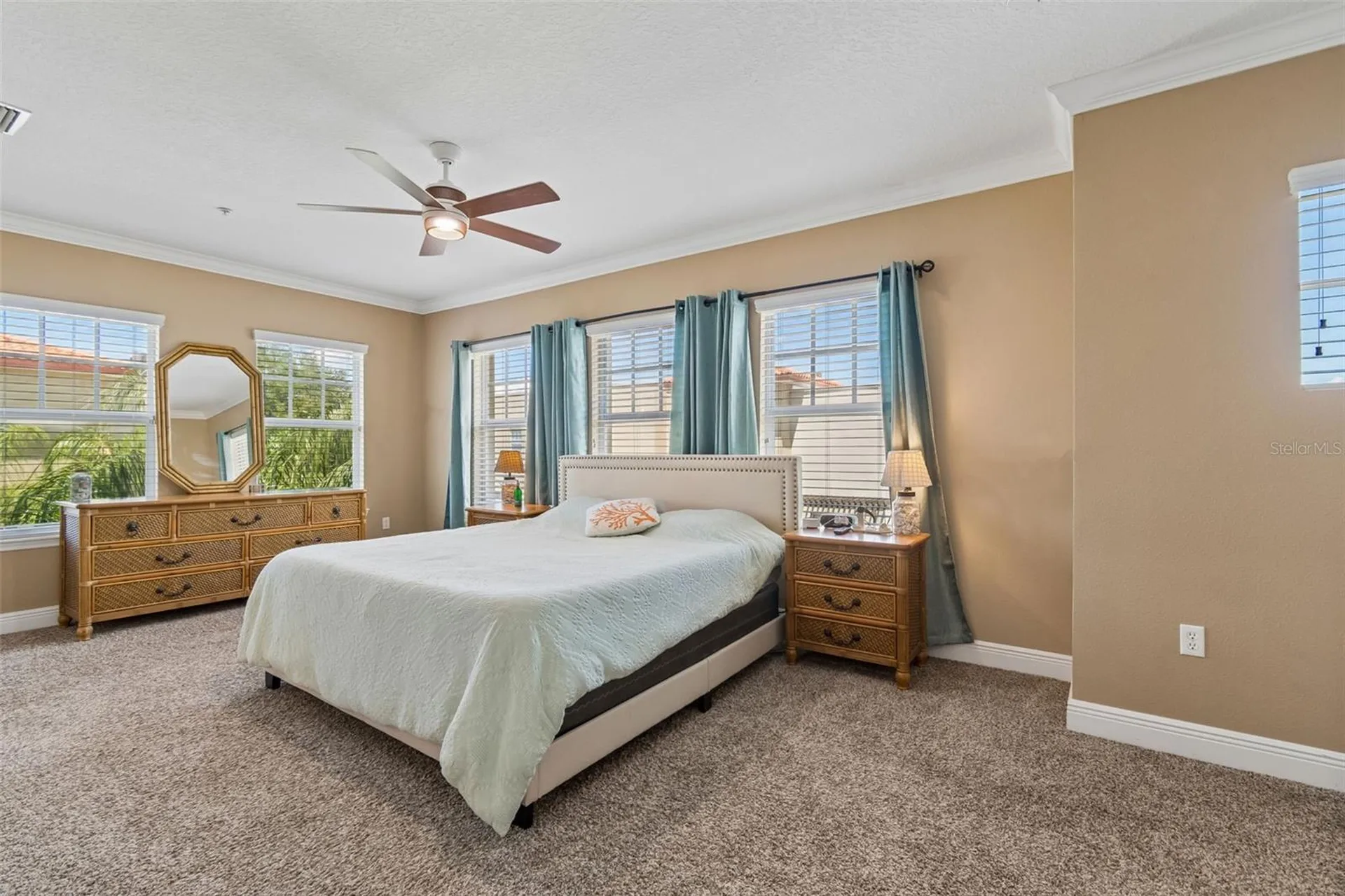 650 Siren Wind Lane Clearwater FL 33756