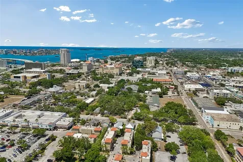 650 Siren Wind Lane Clearwater FL 33756