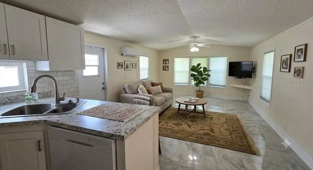 123 6th Street Punta Gorda FL 33982