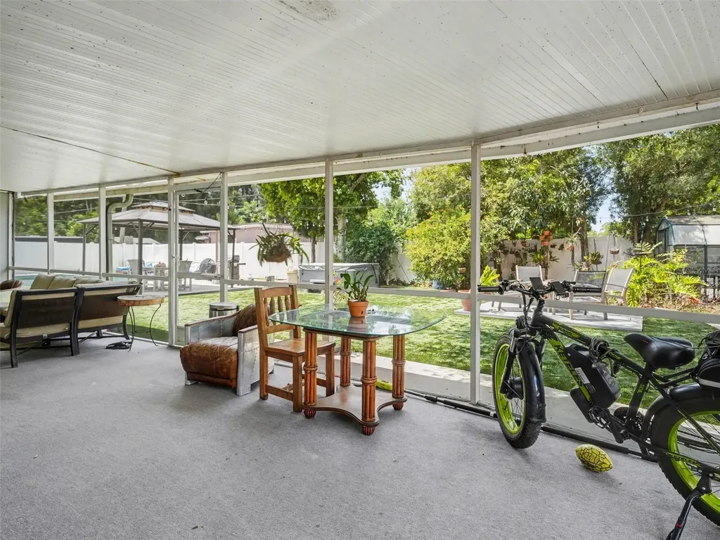 4304 Midland Road Sarasota FL 34231