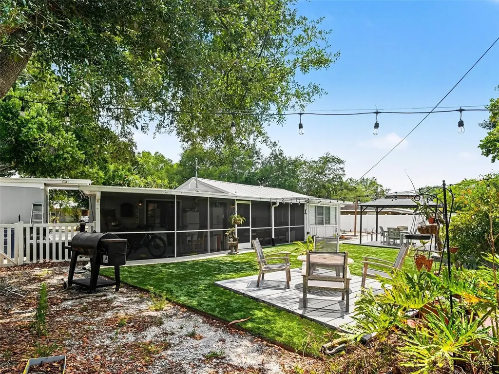 4304 Midland Road Sarasota FL 34231