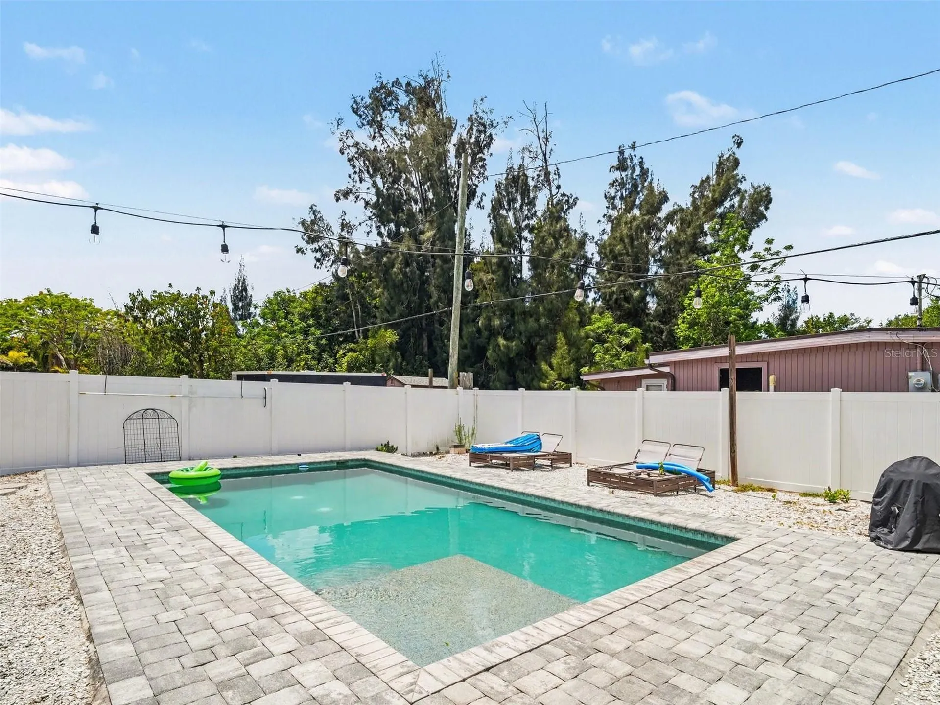 4304 Midland Road Sarasota FL 34231