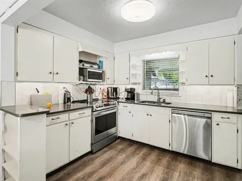4304 Midland Road Sarasota FL 34231