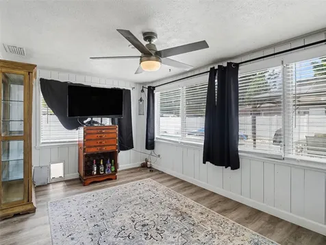 4304 Midland Road Sarasota FL 34231