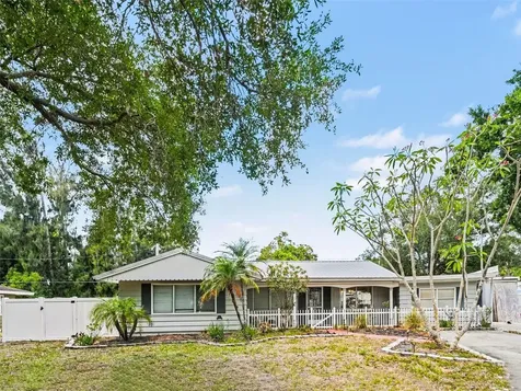 4304 Midland Road Sarasota FL 34231