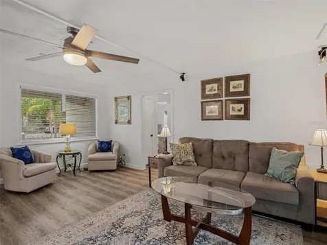 4304 Midland Road Sarasota FL 34231