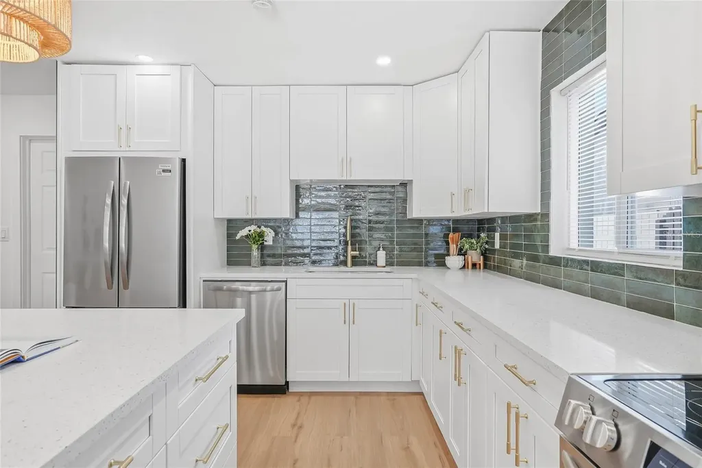 7037 124th Terrace Largo FL 33773