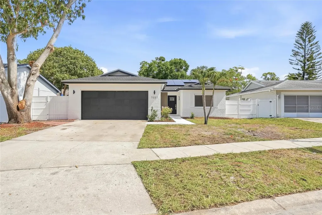 7037 124th Terrace Largo FL 33773