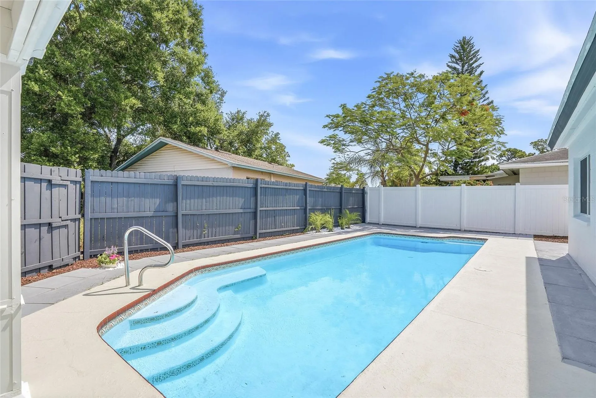 7037 124th Terrace Largo FL 33773