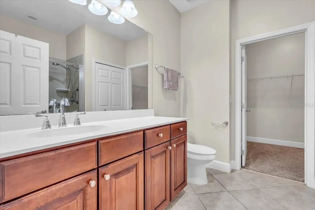 8106 Moonstone Drive Sarasota FL 34233