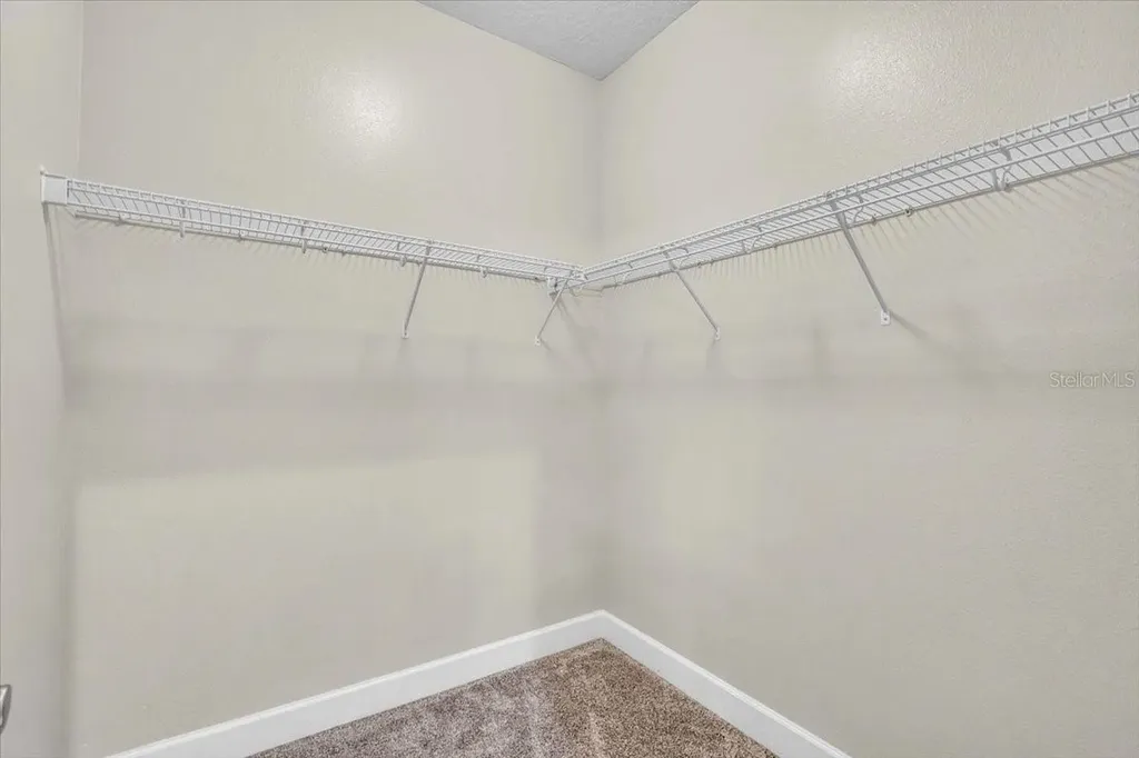 8106 Moonstone Drive Sarasota FL 34233