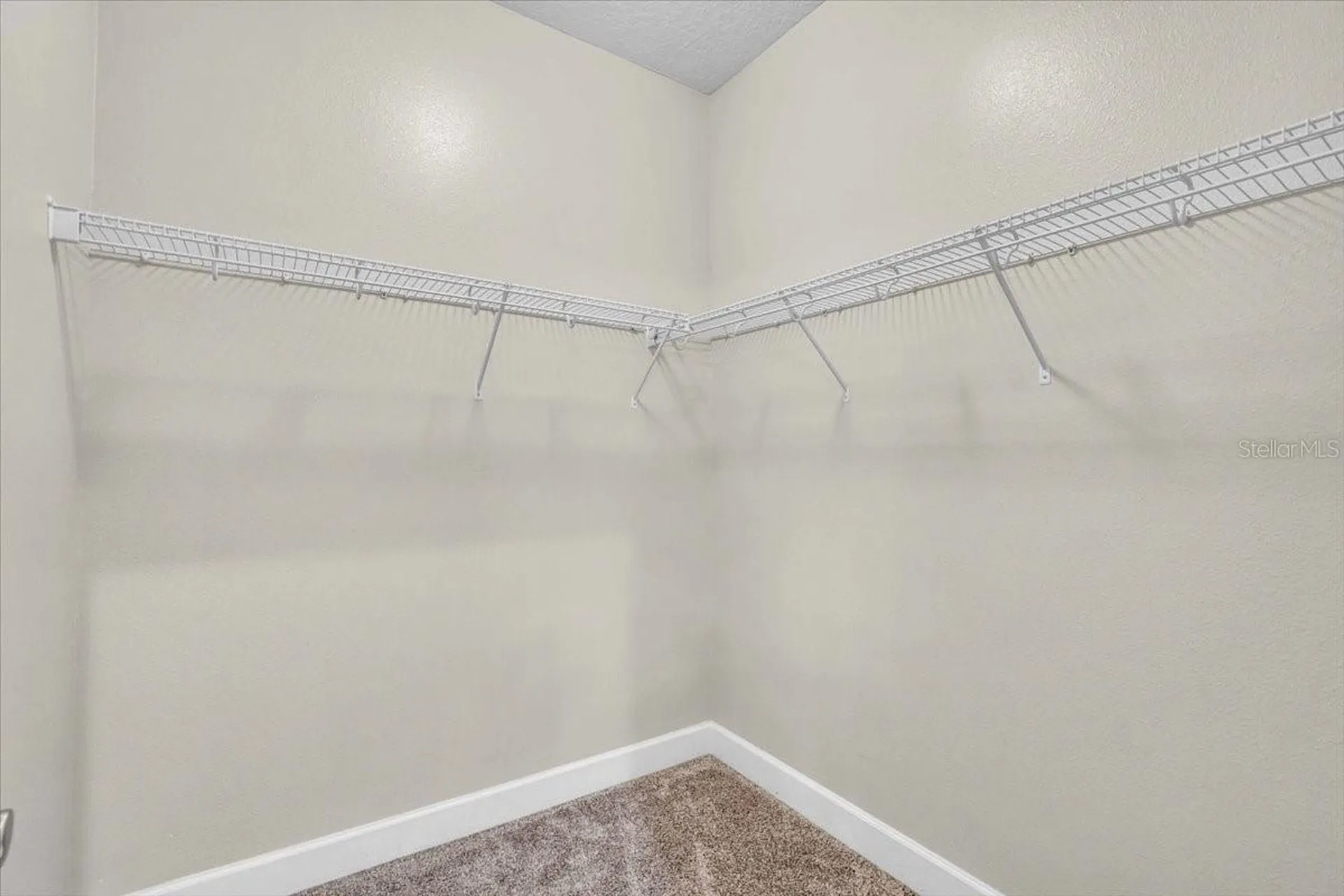 8106 Moonstone Drive Sarasota FL 34233