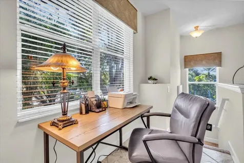 8106 Moonstone Drive Sarasota FL 34233