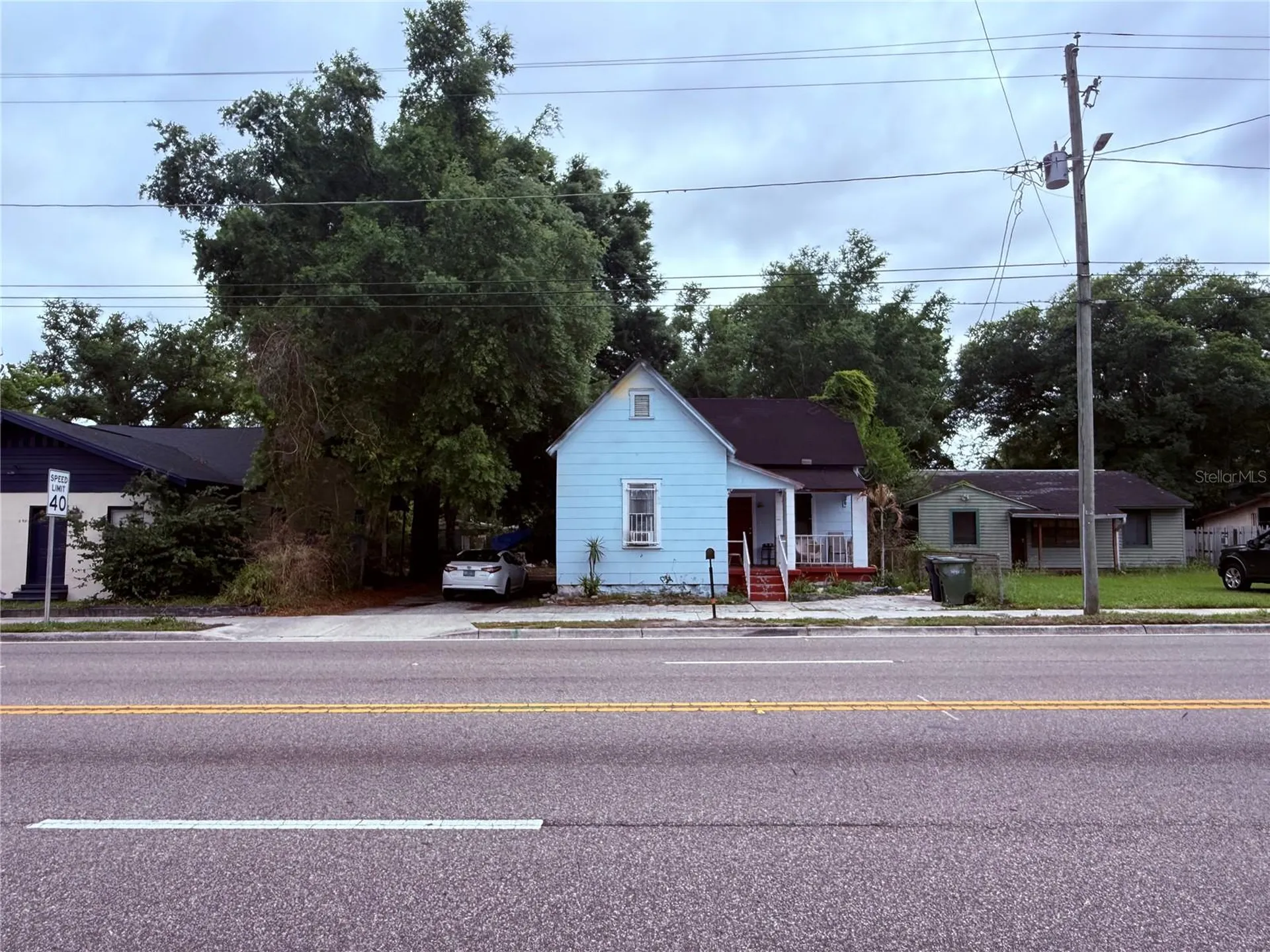 1209 E Dr Martin Luther King Jr Boulevard Tampa FL 33603