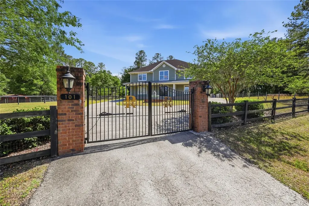 101 Ramsey Drive Melrose FL 32666